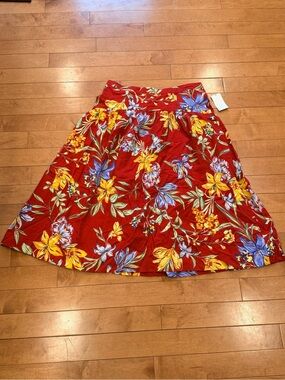 A New Day Red Tropical Skirt With Pockets NWT Size Large
